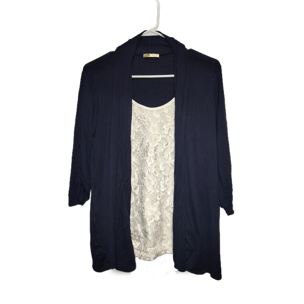 Lavish Women's Shirt Size Medium